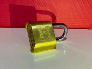 okbox garde meuble Evreux box stockage Cadenas à combinaison